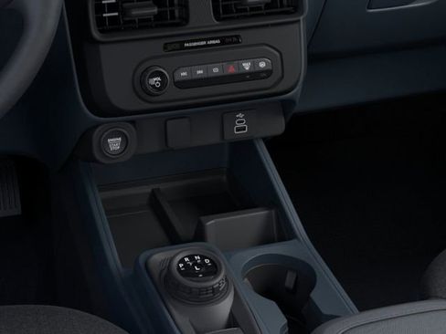 New 2025 Ford Maverick XLT w/ XLT Luxury Package AWD/4WD image 18