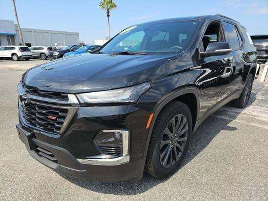 Used 2023 Chevrolet Traverse RS AWD/4WD image 59
