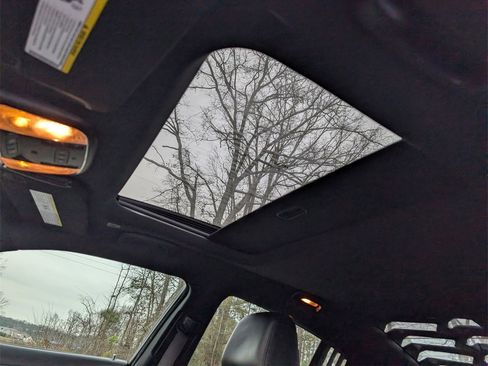 Used 2021 Dodge Charger R/T w/ Plus Group image 18