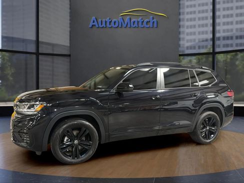 Used 2023 Volkswagen Atlas SEL R-Line image 5