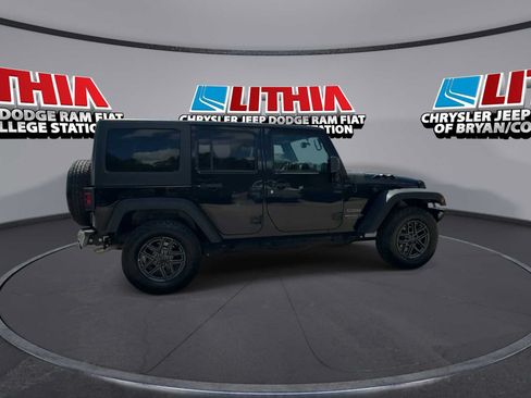 Used 2017 Jeep Wrangler Unlimited Sport w/ Quick Order Package 24S AWD/4WD image 2