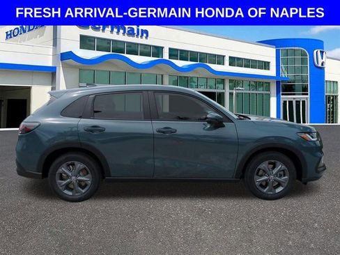 New 2026 Honda HR-V LX image 2