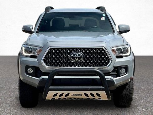 Used 2019 Toyota Tacoma TRD Off-Road image 3