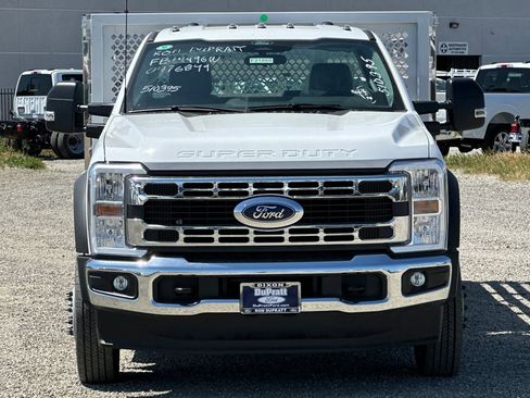 New 2024 Ford F450 XL w/ XL Chrome Package image 6