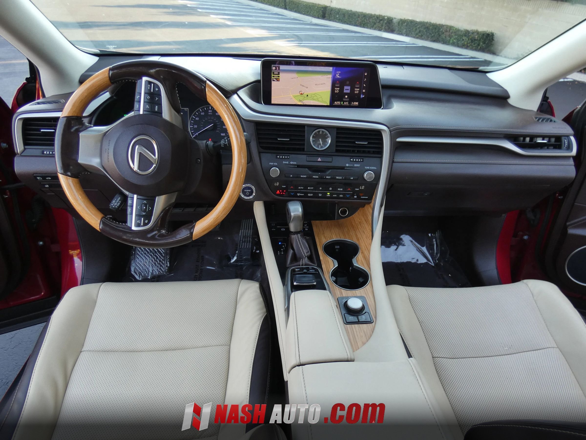 Used 2018 Lexus RX 450hL Premium w/ Premium Package AWD/4WD image 23
