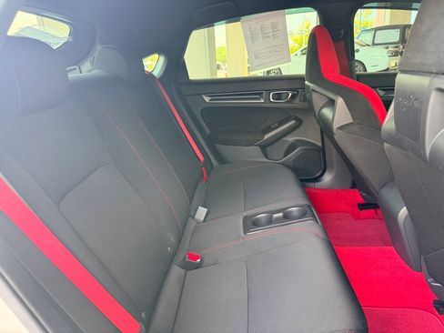 Used 2023 Honda Civic Type R image 21