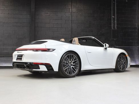 Used 2022 Porsche 911 Carrera S image 31