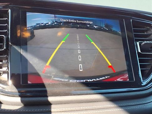 Used 2022 Dodge Durango GT image 18