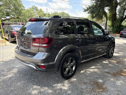 Used 2015 Dodge Journey Crossroad w/ Flexible Seating Group FWD image 5