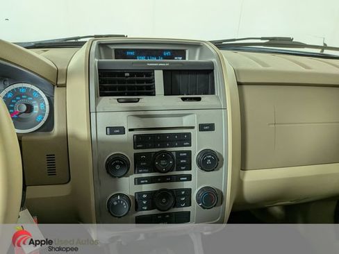 Used 2012 Ford Escape XLT AWD/4WD image 17
