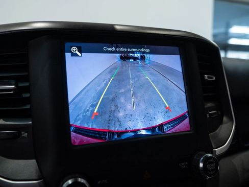 Used 2021 RAM 1500 Big Horn AWD/4WD image 24