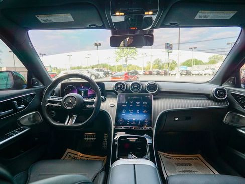 Used 2023 Mercedes-Benz C 300 4MATIC Sedan image 14