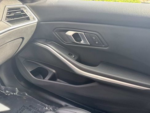 Used 2024 BMW 330i Sedan image 21