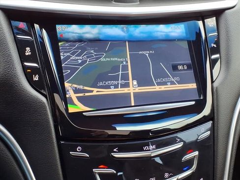 Used 2015 Cadillac XTS Luxury w/ Driver Awareness Package image 25