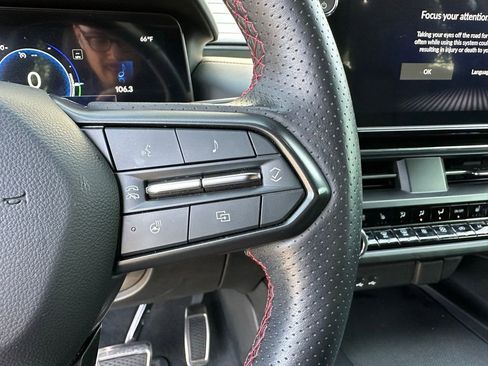 Used 2024 Acura ZDX A-Spec image 18