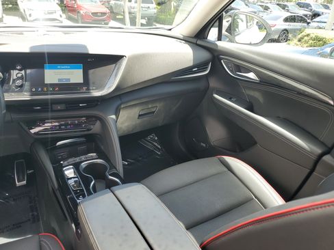 Used 2023 Buick Envision Essence w/ Technology Package I FWD image 17