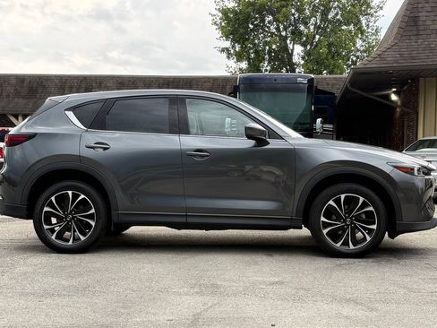 Used 2023 MAZDA CX-5 AWD 2.5 S w/ Premium Package image 6