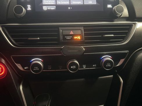 Used 2019 Honda Accord Sport image 24