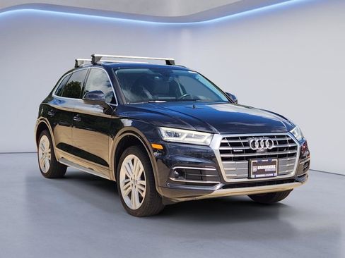 Used 2018 Audi Q5 Prestige w/ Prestige Package AWD/4WD image 3