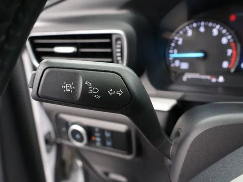 Used 2024 Ford Explorer XLT w/ Equipment Group 202A AWD/4WD image 20