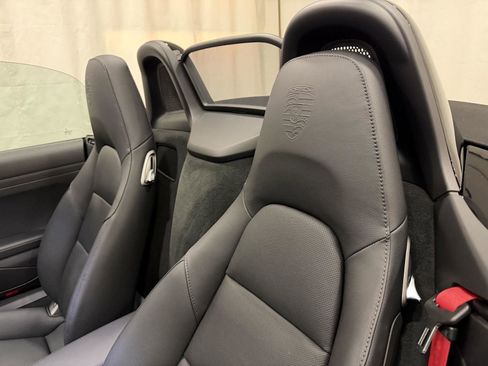 Used 2025 Porsche 718 Boxster S image 24
