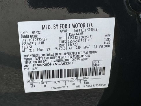 Used 2022 Ford Explorer XLT AWD/4WD image 27