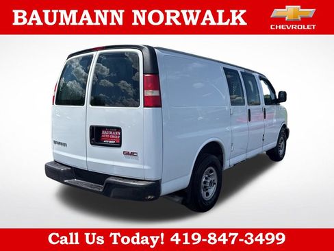 Used 2007 GMC Savana 2500 RWD image 7