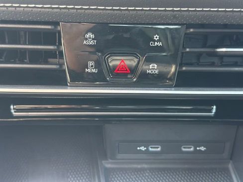 Certified 2024 Volkswagen Atlas SEL Premium R-Line image 20