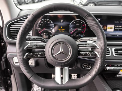 New 2026 Mercedes-Benz GLS 450 4MATIC image 17