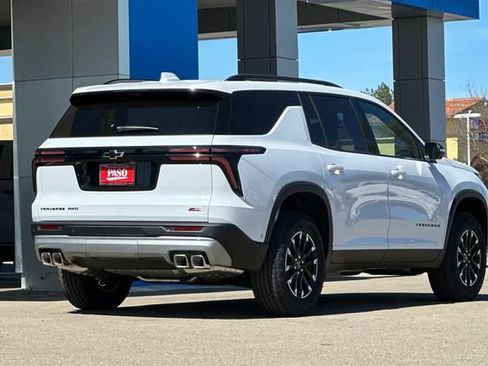 New 2026 Chevrolet Traverse Z71 w/ Enhanced Driving Package image 5