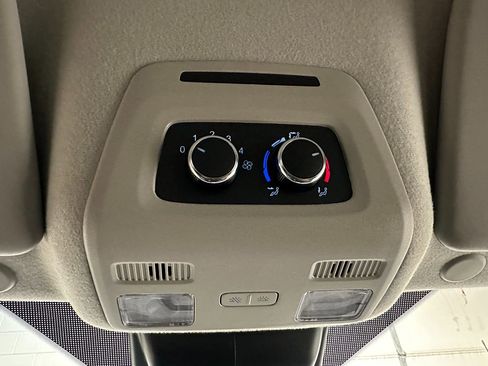 Used 2024 Ford Transit 350 XL image 38