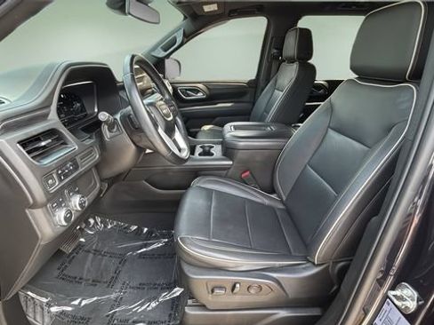 Used 2023 GMC Yukon XL SLT AWD/4WD image 18