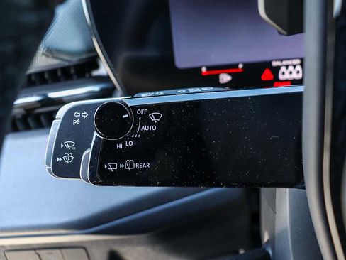 New 2026 Audi Q3 quattro 2.0T image 25