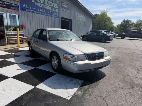 Used 2003 Mercury Grand Marquis LS image 3