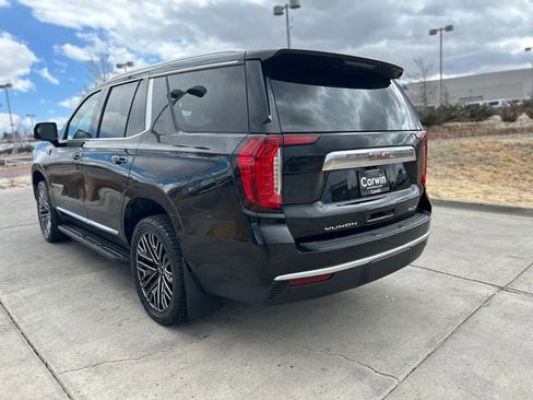 Used 2021 GMC Yukon SLT w/ Rear Media and Nav Package image 9