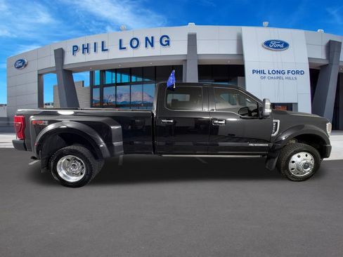 Certified 2022 Ford F450 Platinum w/ FX4 Off-Road Package AWD/4WD image 6