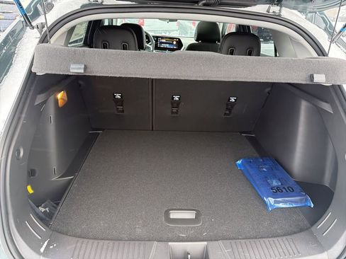 New 2026 Chevrolet Trax LT w/ Sunroof Package image 26