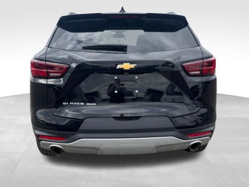 Used 2024 Chevrolet Blazer LT w/ Convenience Package image 6