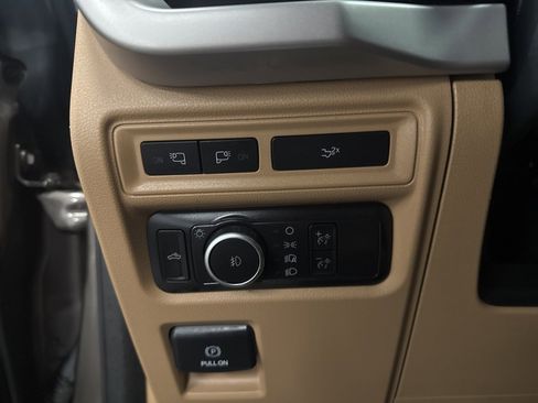 Used 2022 Ford F150 XLT w/ Equipment Group 302A High image 27