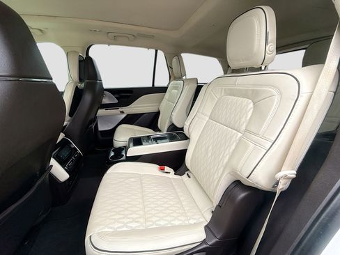 Used 2020 Lincoln Aviator Black Label w/ Dynamic Handling Package image 29