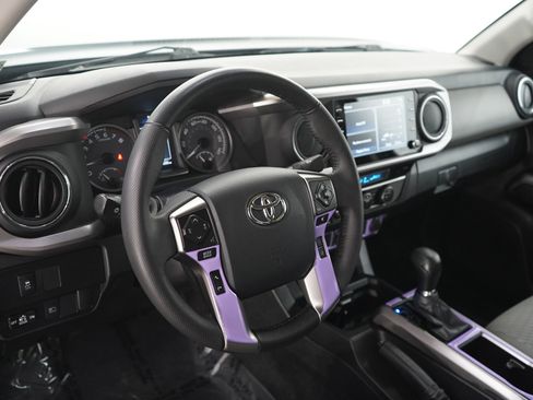 Used 2023 Toyota Tacoma SR5 w/ Technology Package AWD/4WD image 20
