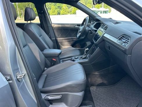 Used 2023 Volkswagen Tiguan SE R-Line AWD/4WD image 47