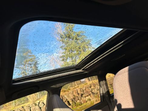 New 2026 Subaru Forester Premium image 15