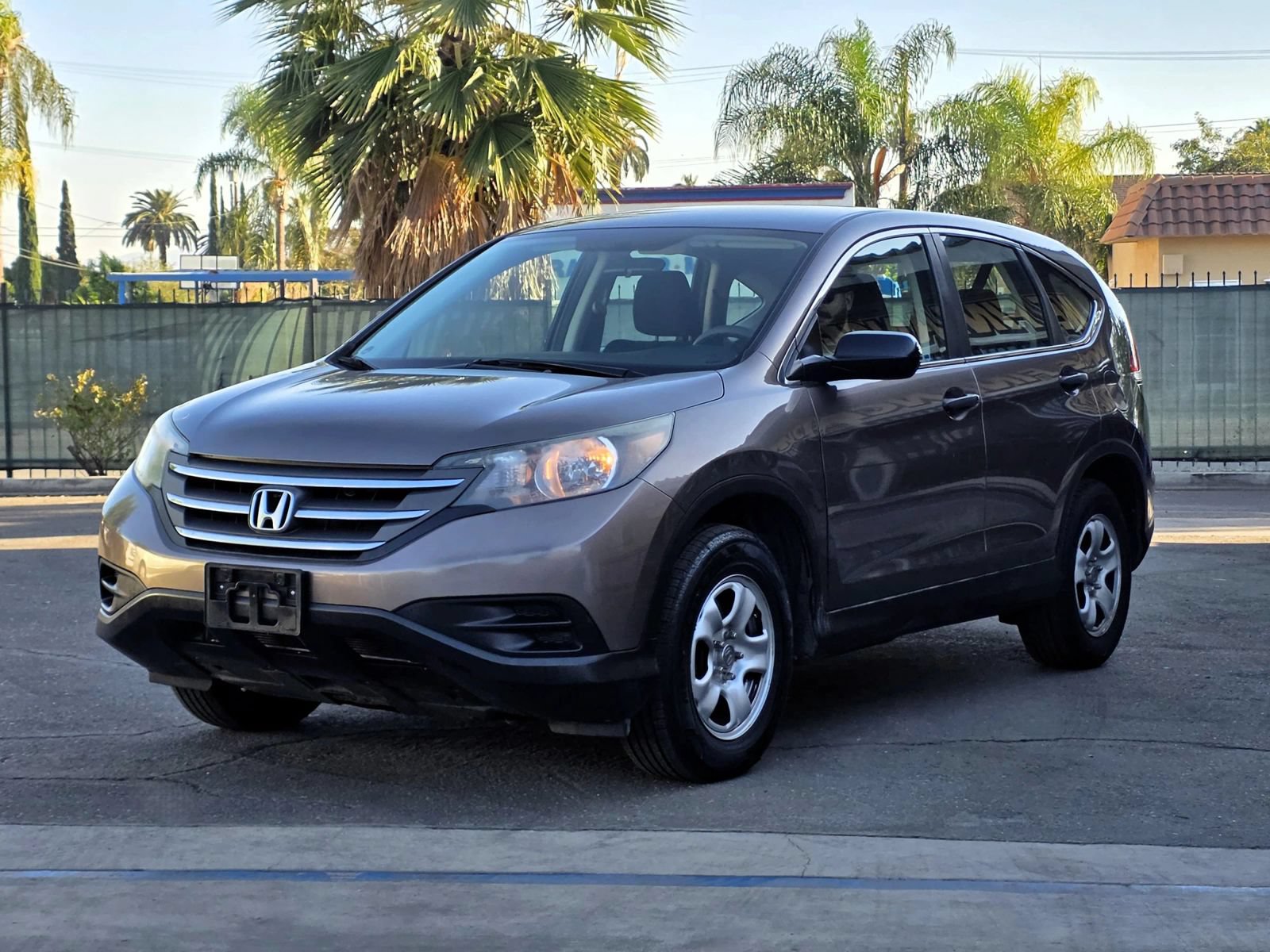 Used 2014 Honda CR-V LX image 1