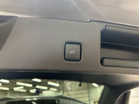 New 2026 Ford Escape ST-Line w/ Tech Pack #1 AWD/4WD image 32