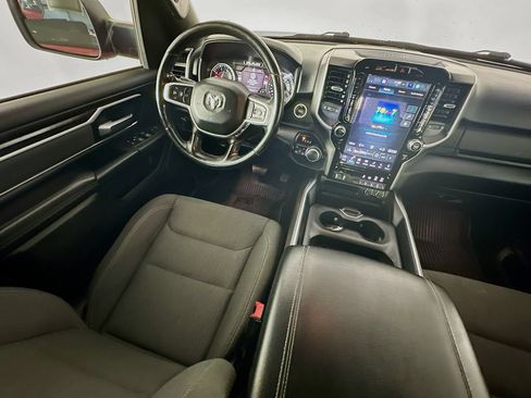 Used 2022 RAM 1500 Big Horn AWD/4WD image 9