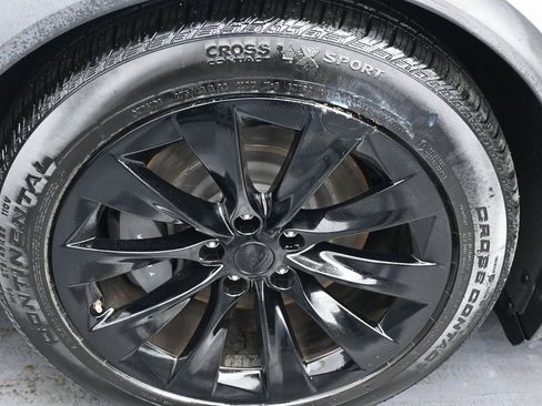 Used 2020 Tesla Model X Long Range image 43