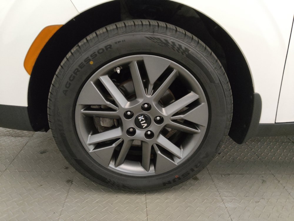 Used 2021 Kia Soul S FWD image 31