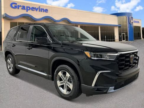 New 2025 Honda Pilot EX-L image 9