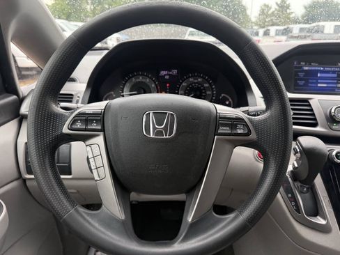 Used 2016 Honda Odyssey SE image 22